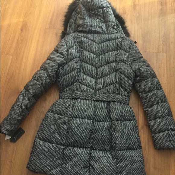 NEW GUESS WOMEN’S WINTER COAT M R - Picture 2 of 3